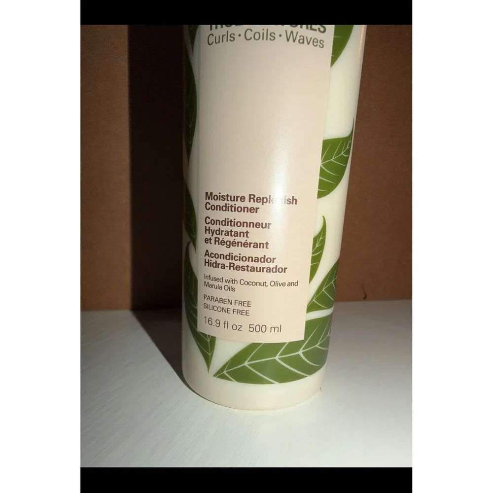 Mizani True Textures Moisture Replenish Conditioner hair care Curls‎ Coils Waves